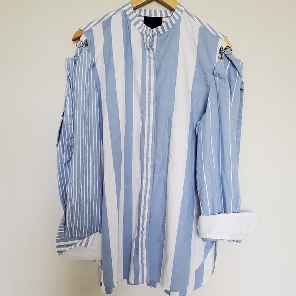 tú grace Tops - NWOT Tú Grace Striped Button Down Shirt